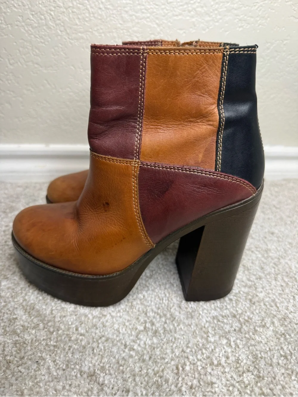 Vintage Y2K Steve Madden Patchwork Leather Platform Ankle Boots